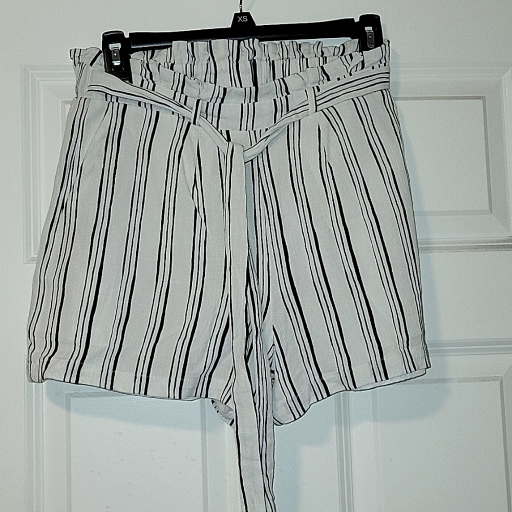 Jennifer Lopez shorts